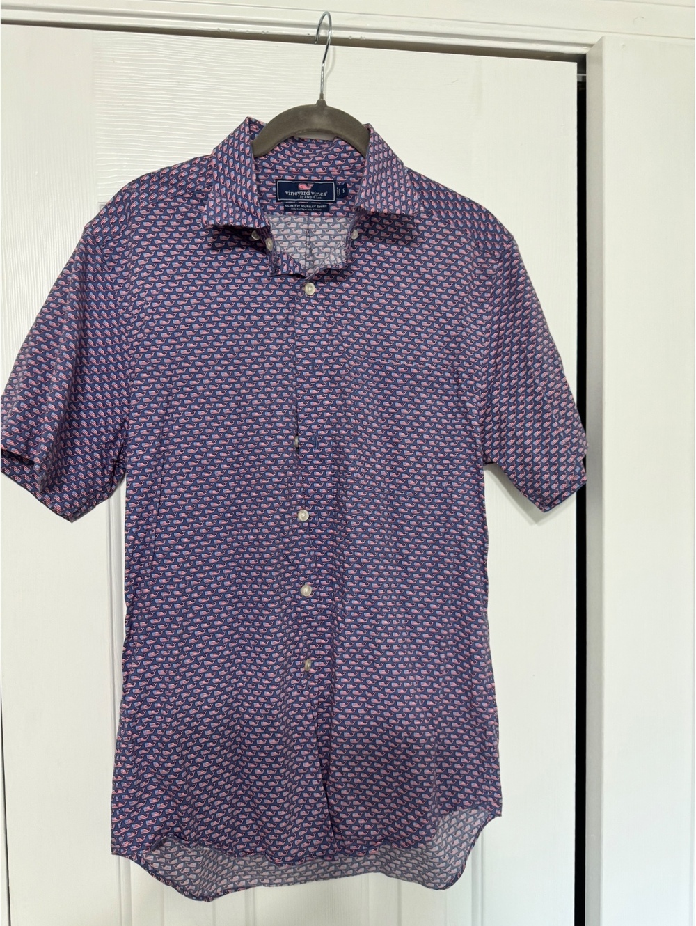 Vineyard Vines MenS Slim Fit Murray Shirt American Flag Whale Print Short Sleeve